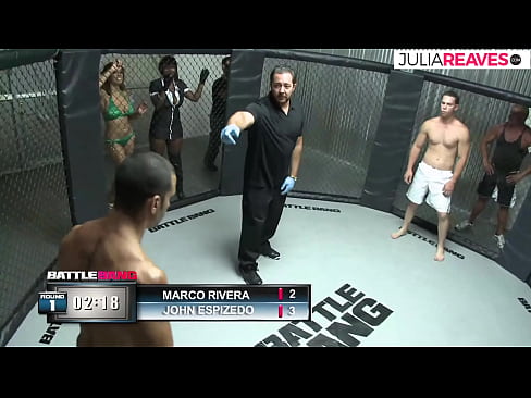 ❤️ Ultimate Fighter ቀለበቱ ውስጥ ከተጣላ በኋላ አንዲት ቁጥር ሴትን ትበዳለች። የፊንጢጣ ቪዲዮ ❤